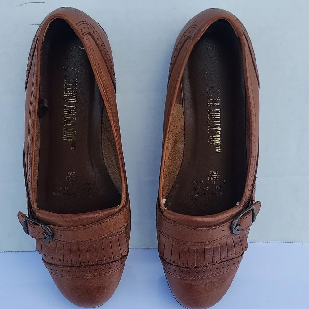 The Leather Collection Brown Leather Women Flat Shoes Size 6.5 - Picture 2 of 15